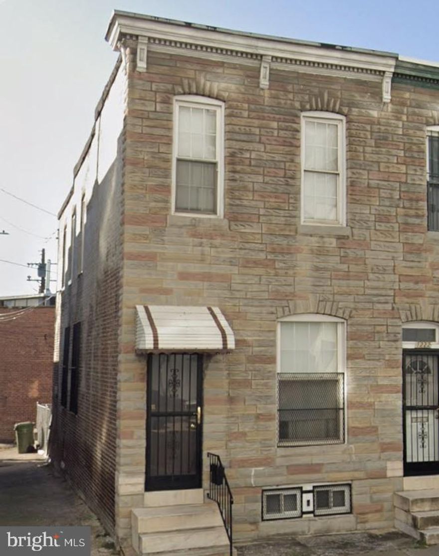 Great investment opportunity to flip or buy and hold this 3BR townhouse/rowhouse on quite street in Johnston Square neighborhood.  Major renovations happening in this area, with sales ranging from $120k - $300K.
House is currently occupied, but will convey vacant.

Showings/Tours require 2-hour notice .  Owner will provide access to the property.
