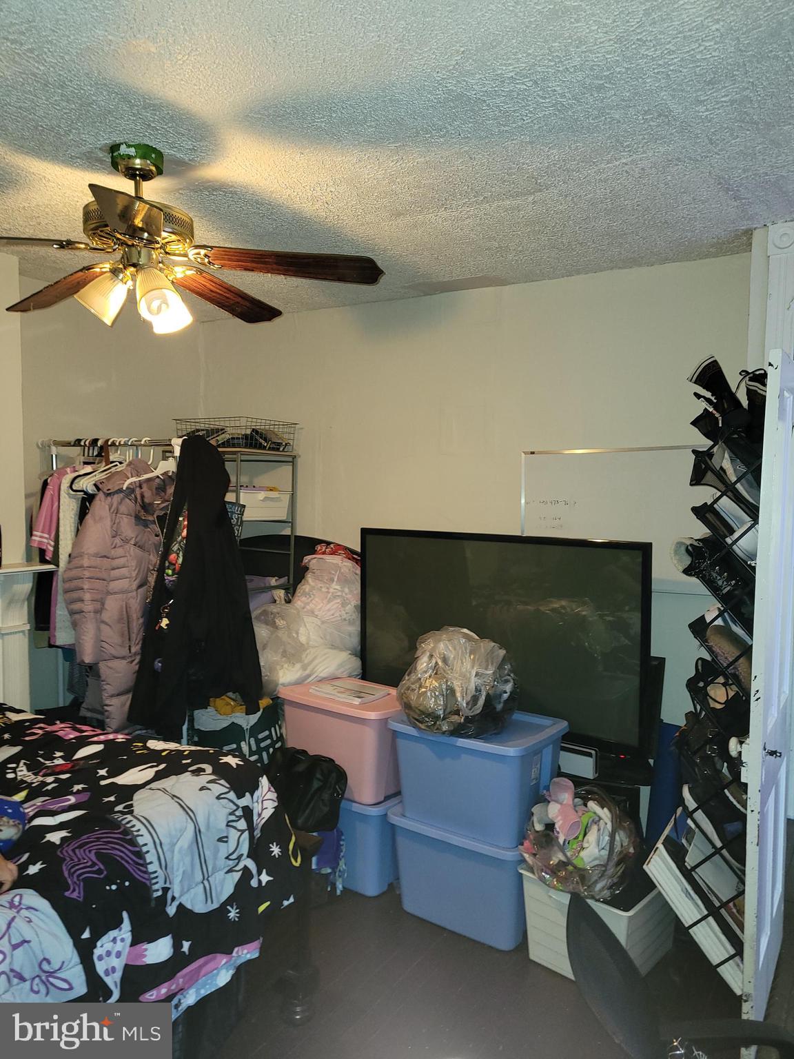 JOHNSTON SQUARE - Residential