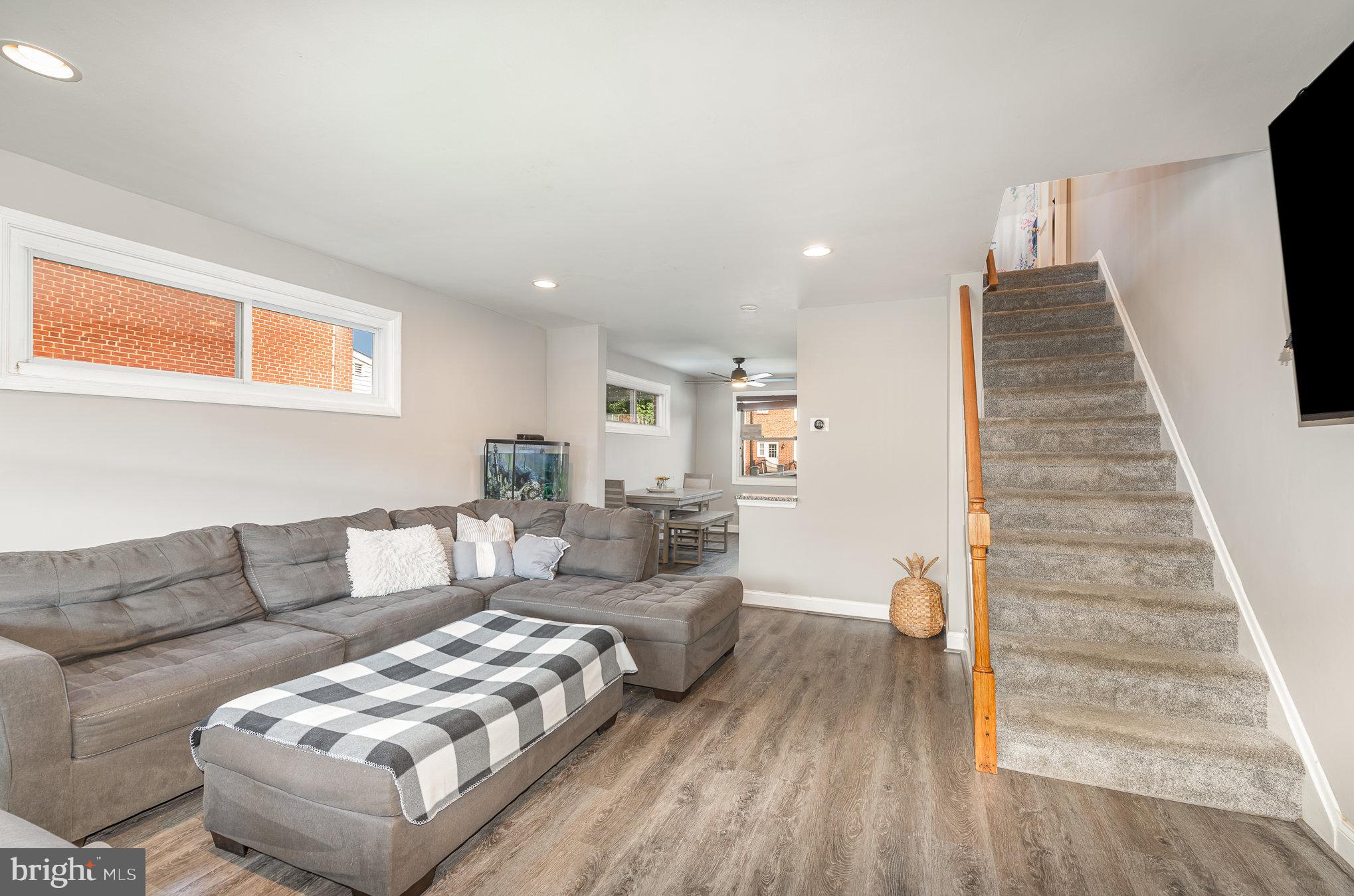 WEST INVERNESS - Residential