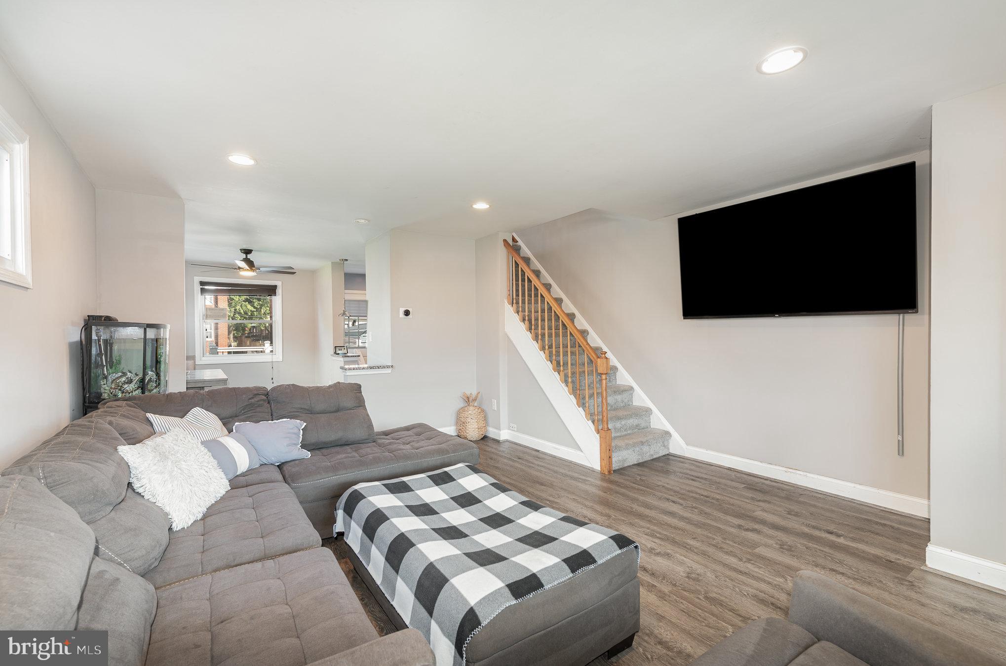 WEST INVERNESS - Residential