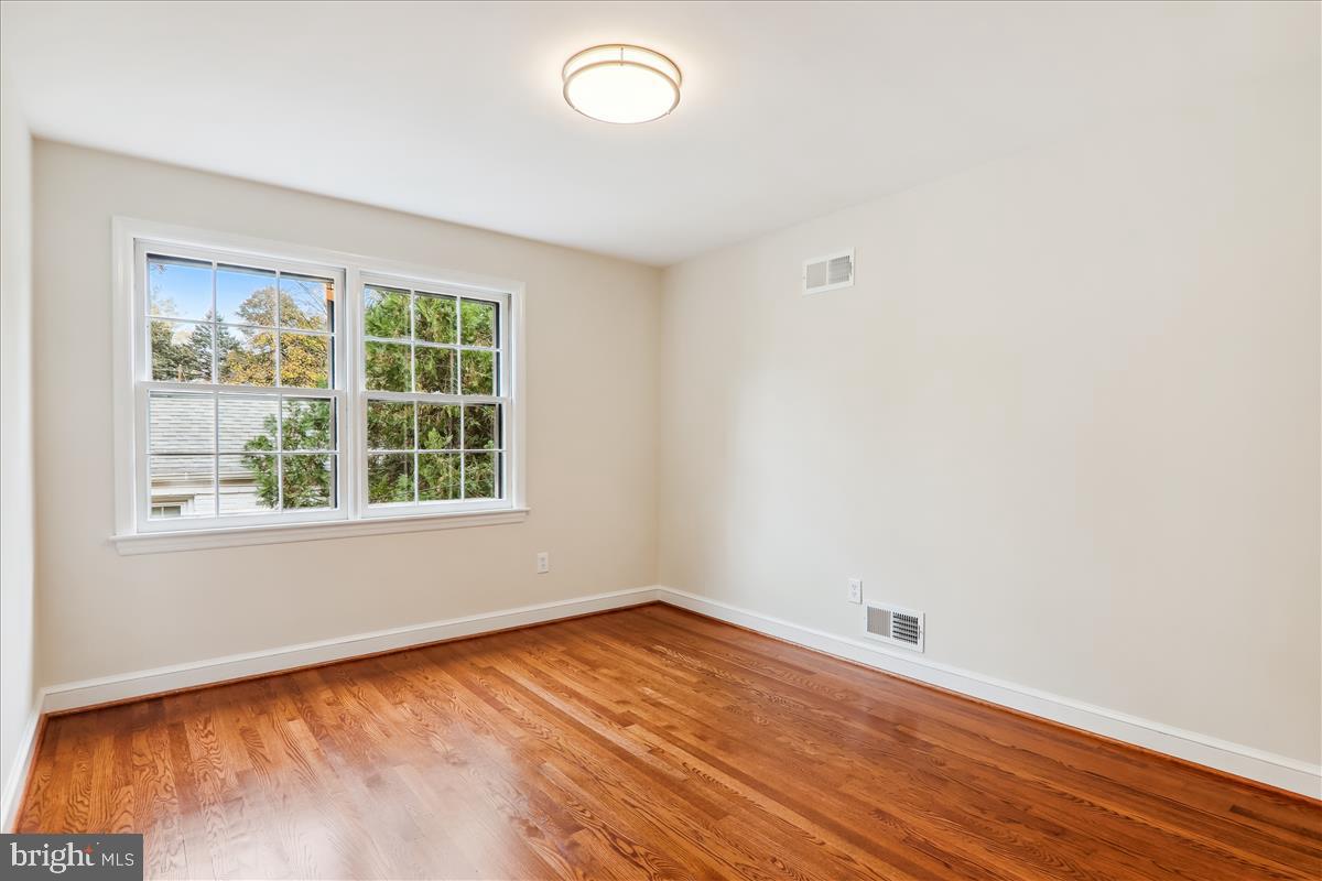 THE HAMLET - Residential