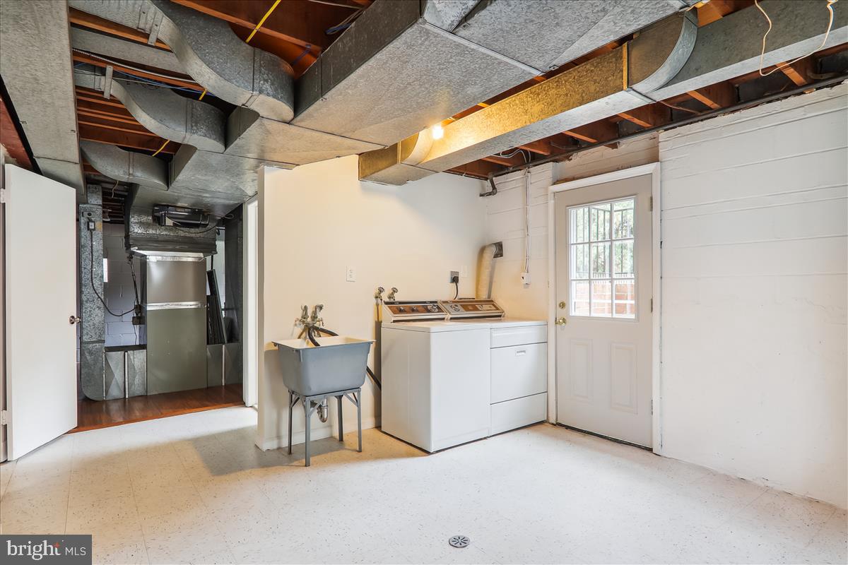 THE HAMLET - Residential