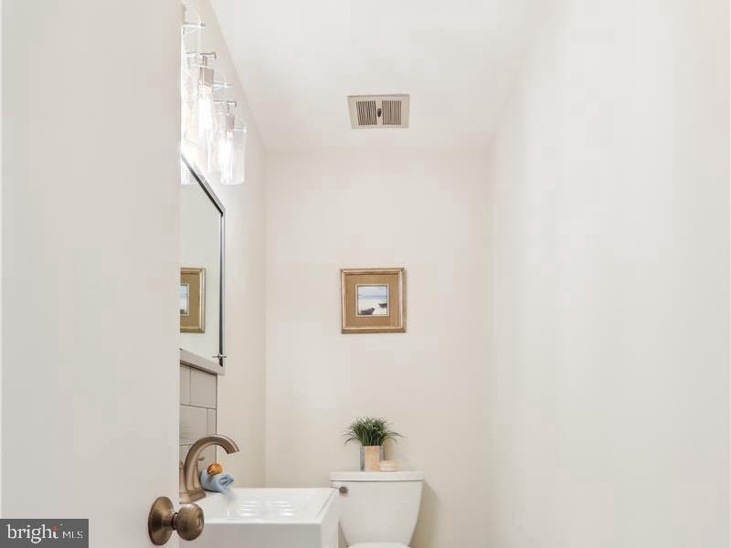 THE HAMLET - Residential