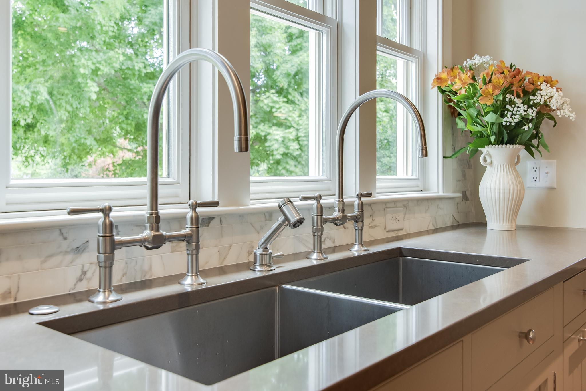 FISHING CREEK FARM - Residential