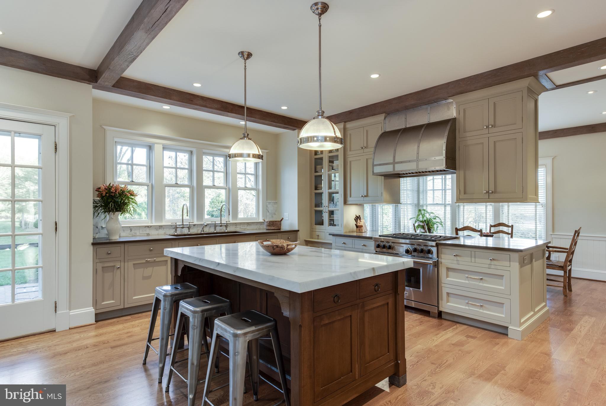 FISHING CREEK FARM - Residential