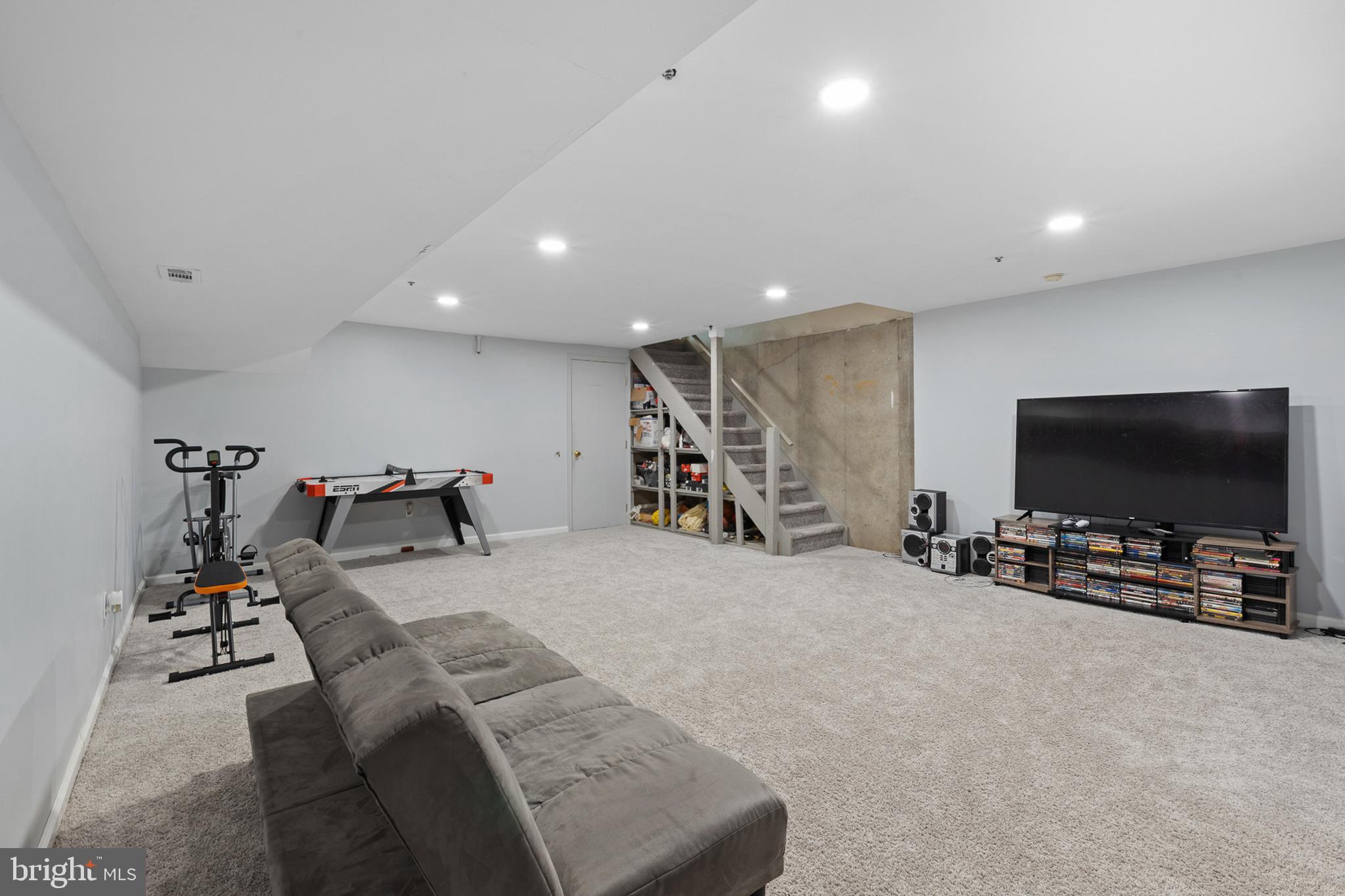 SPRINGWOOD - Residential