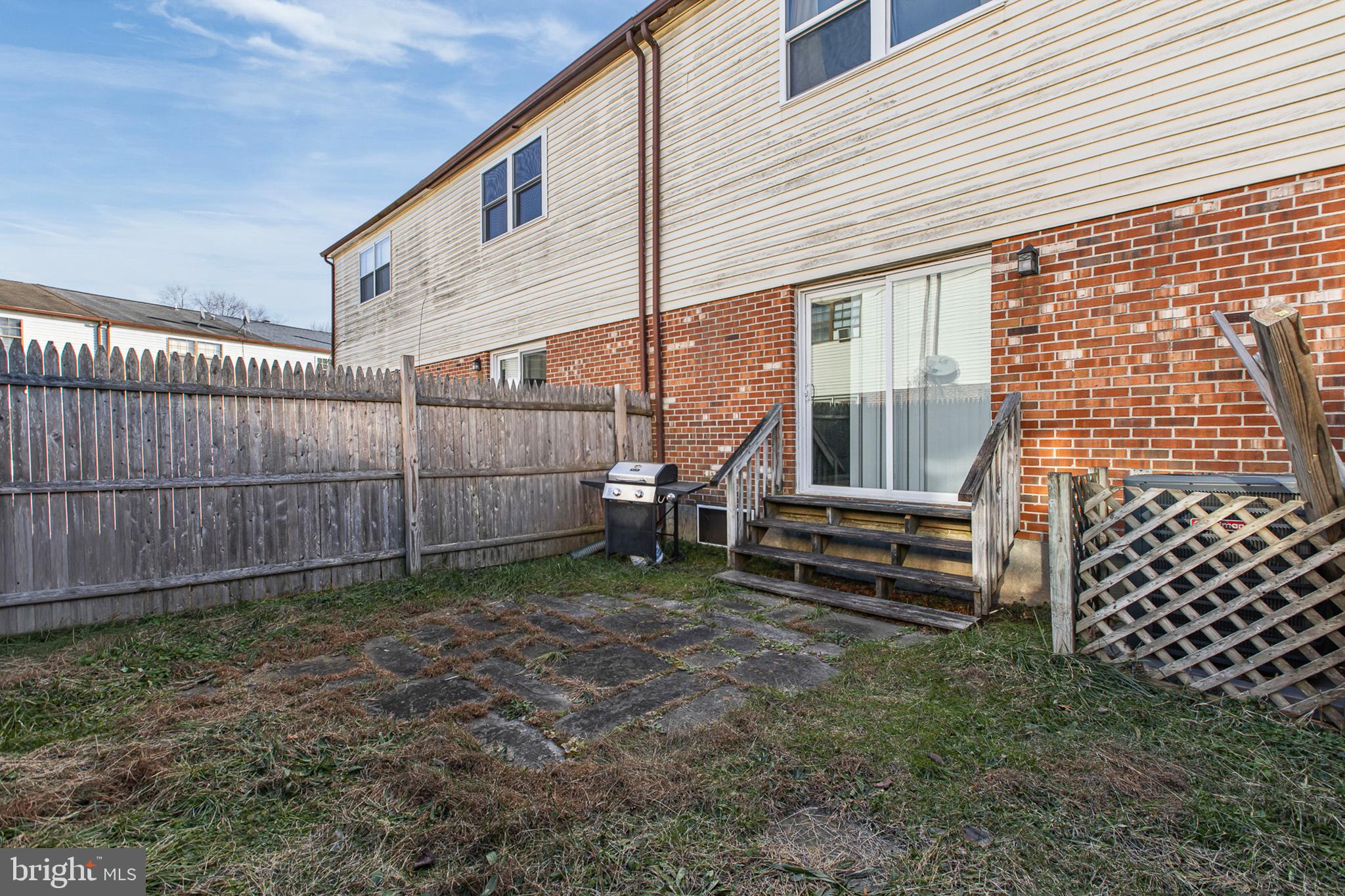 SPRINGWOOD - Residential