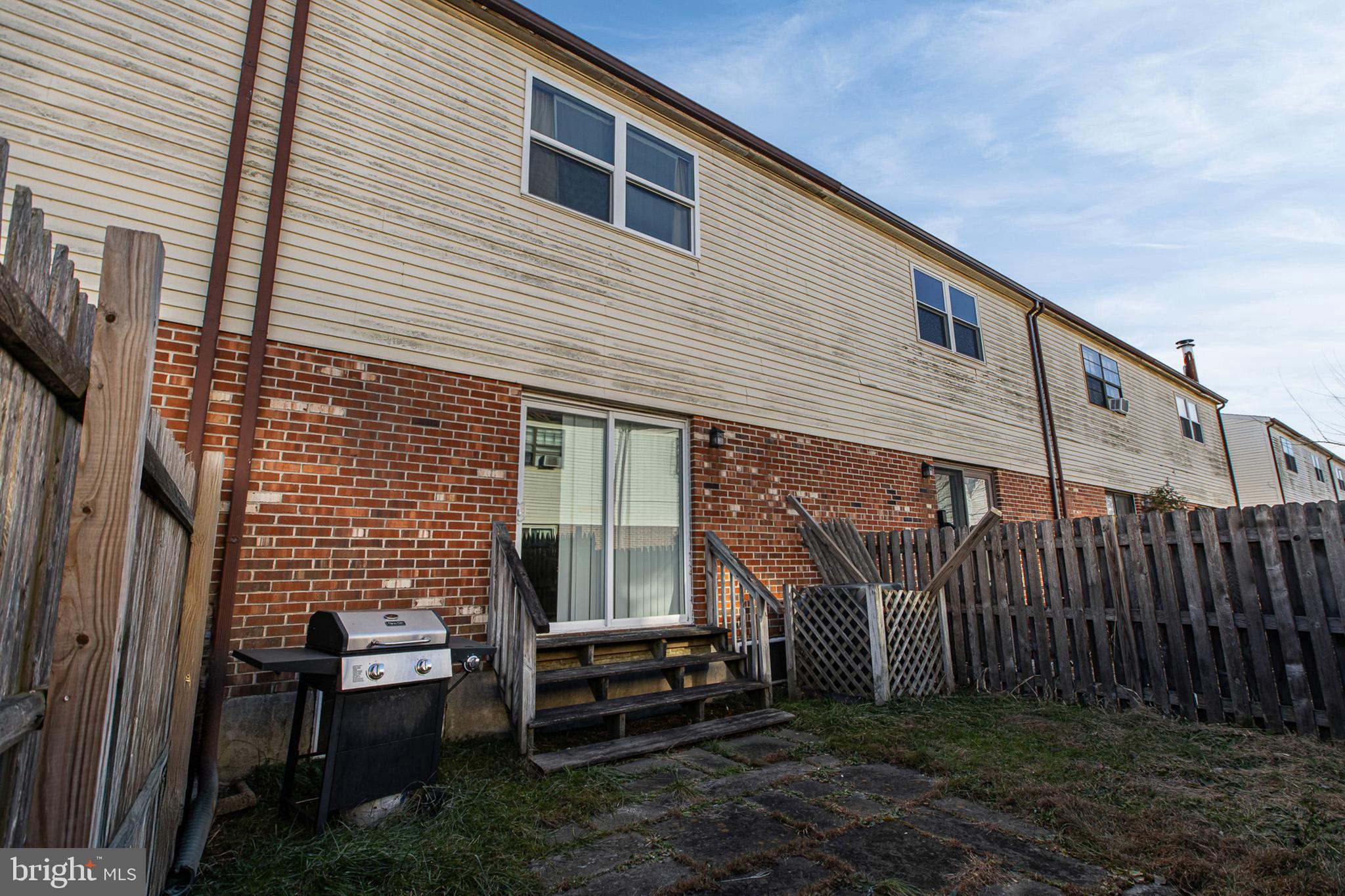 SPRINGWOOD - Residential