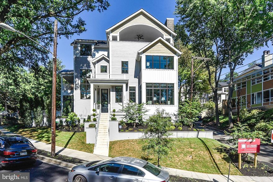 This beautiful new home in Kent boasts 8BR/7.5BA & features top of the line appliances & amenities throughout. The LR & kitchen have tremendous amounts of light w/ floor to ceiling windows & doors that lead out to the side patio. In addition, the master suite has two walk-in closets with a large master bath attached & the LL has a home theater, spa w/ jacuzzi, & leads out to the 2 car garage.