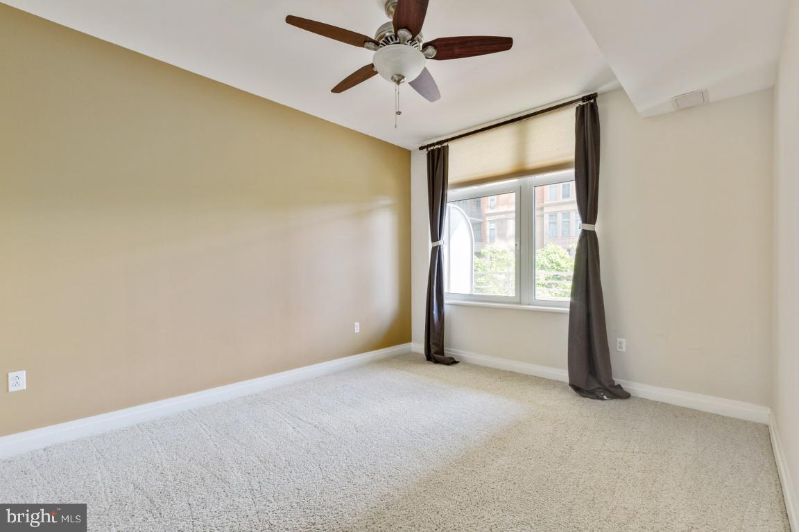 ONE PARK CREST CONDOMINIUM - Residential Lease