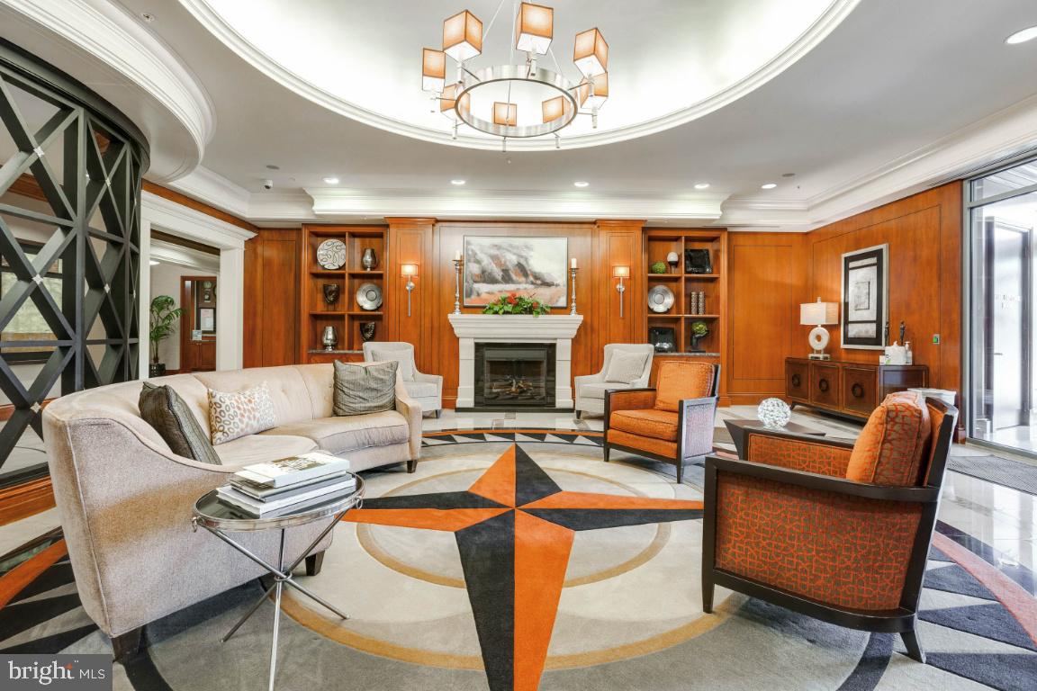 ONE PARK CREST CONDOMINIUM - Residential Lease