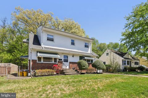 Photo of 61 Wickom Avenue, HAMILTON, NJ 08690 (MLS # NJME2076314)