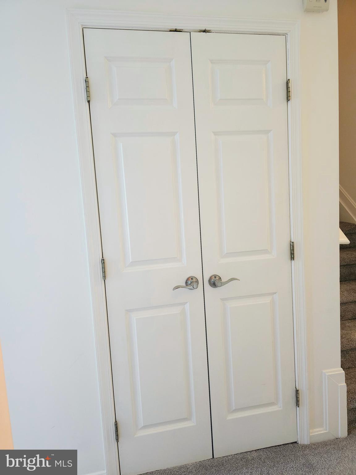 SEVEN OAKS - Residential