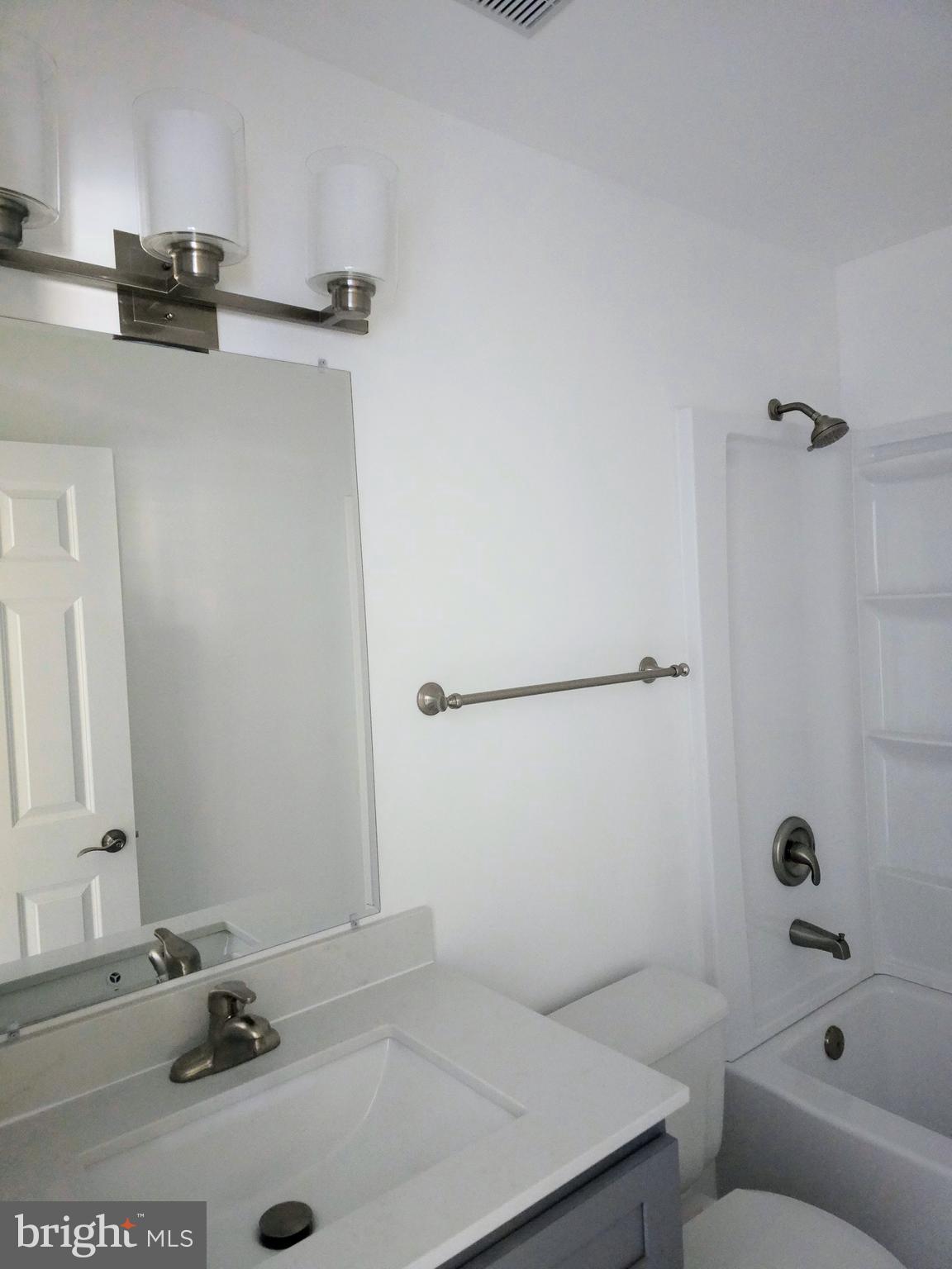 SEVEN OAKS - Residential