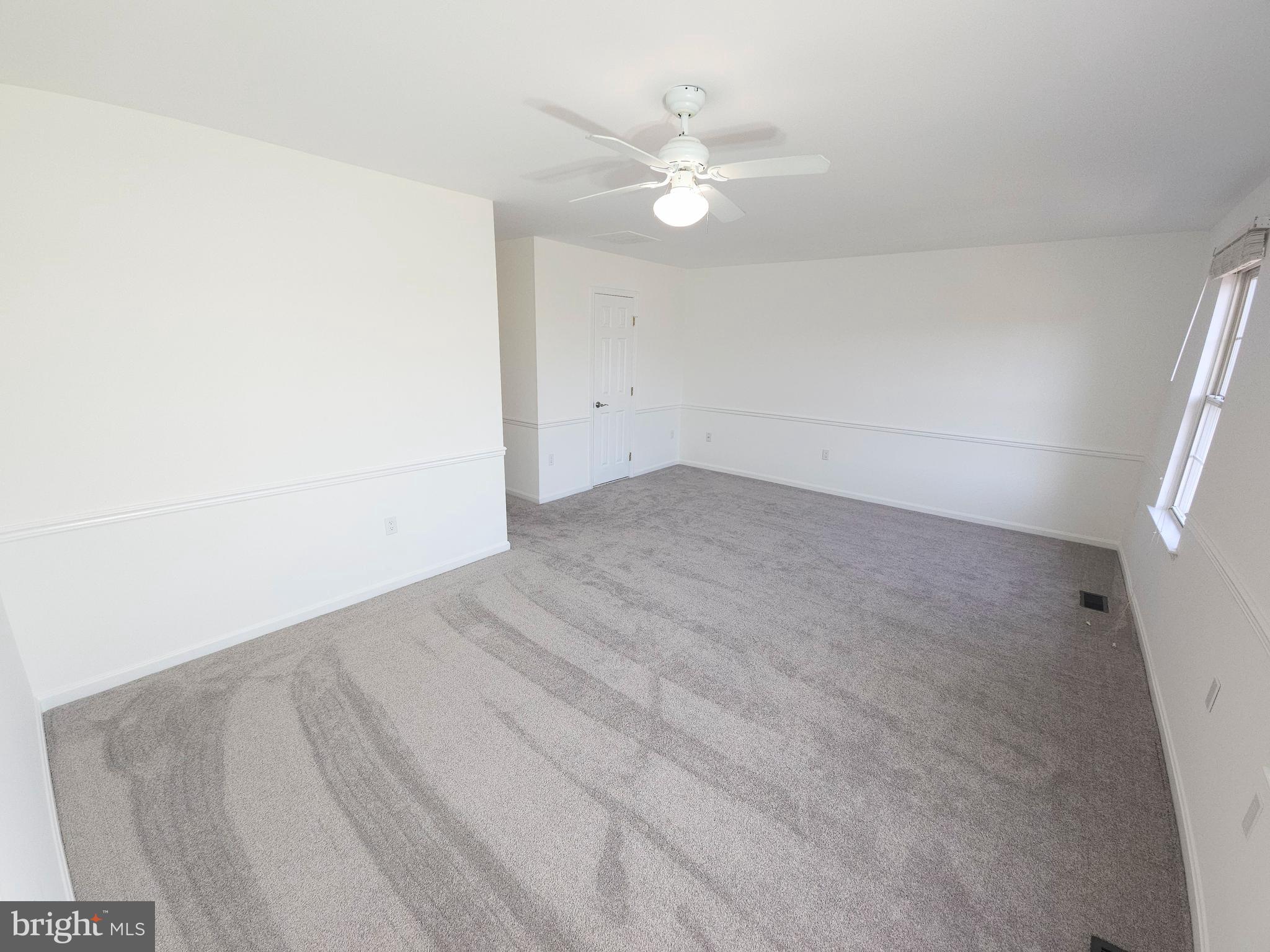 SEVEN OAKS - Residential