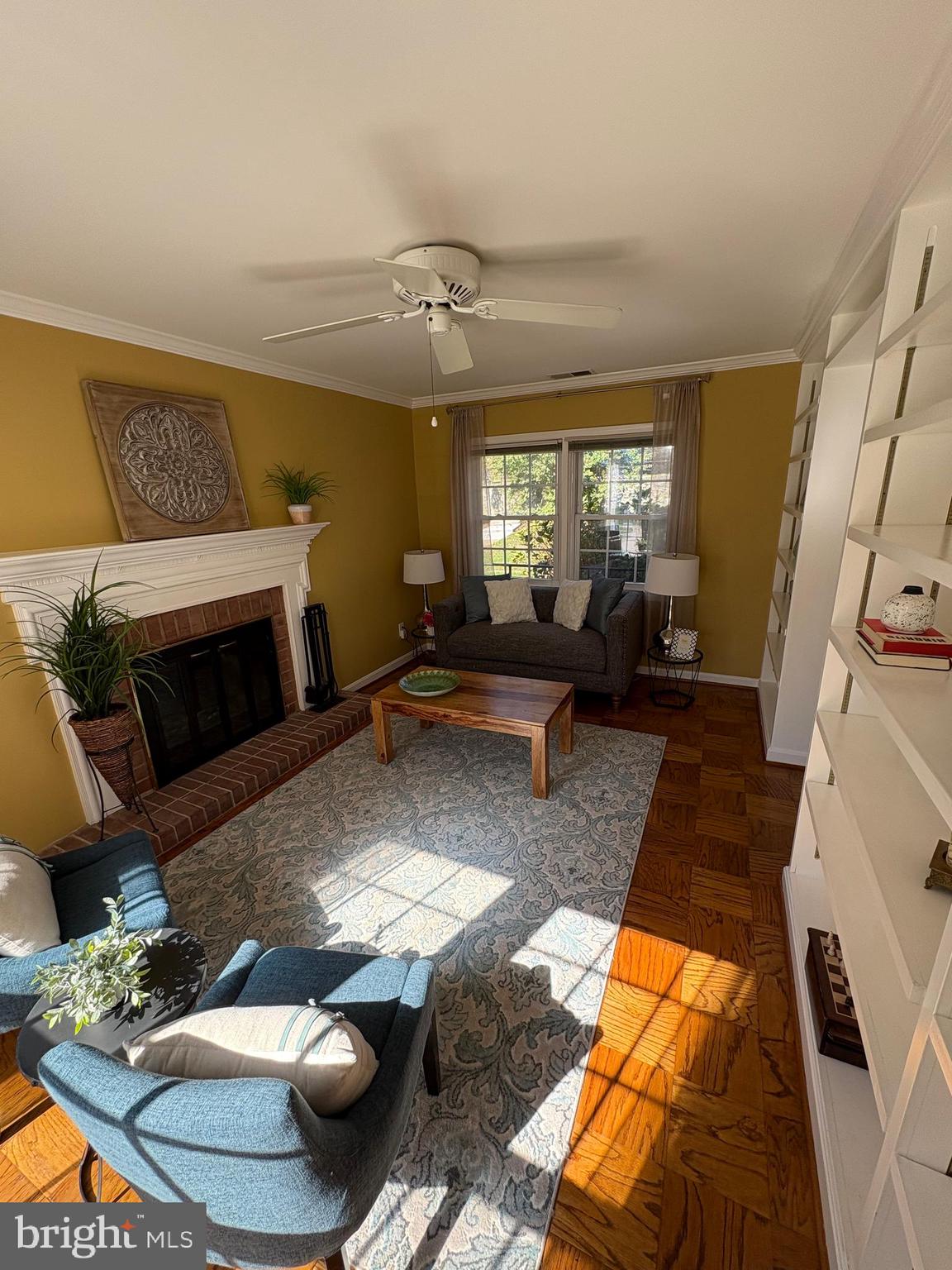 REGENT SQUARE - Residential