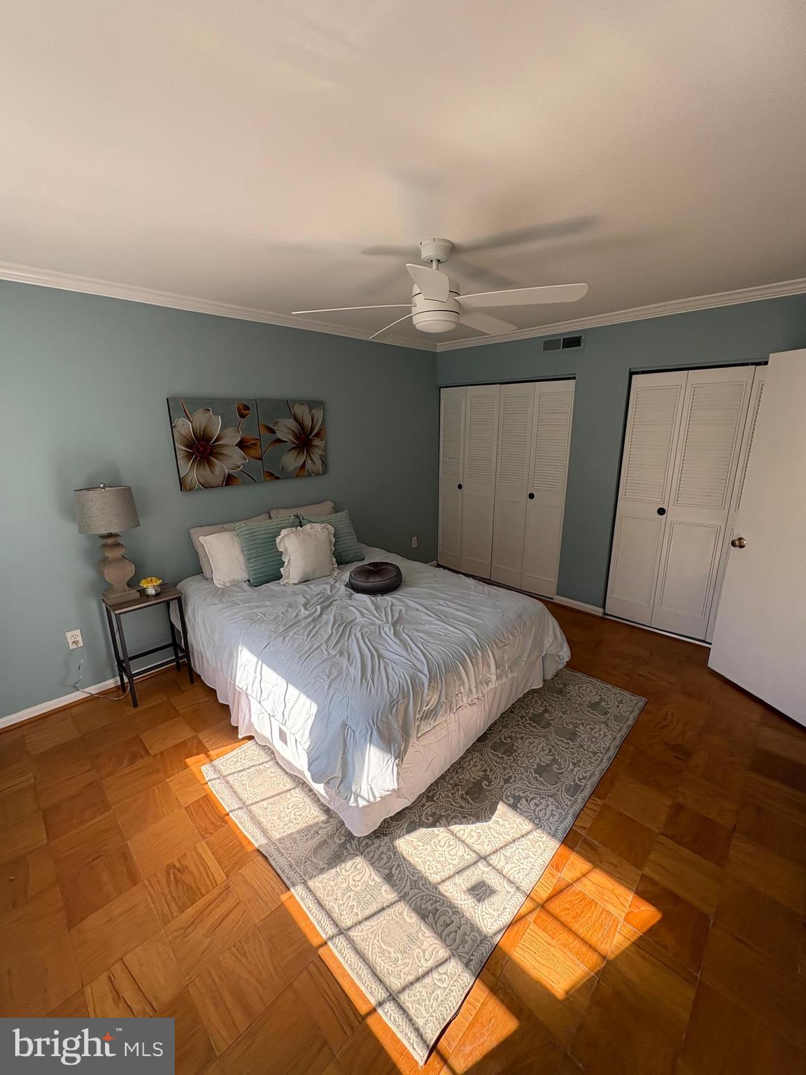 REGENT SQUARE - Residential