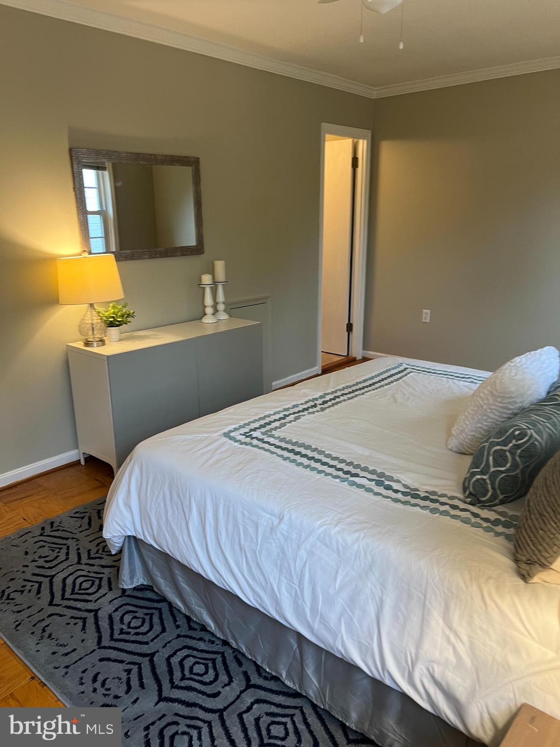 REGENT SQUARE - Residential