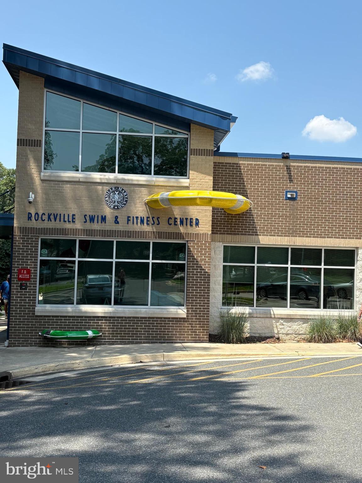 REGENT SQUARE - Residential