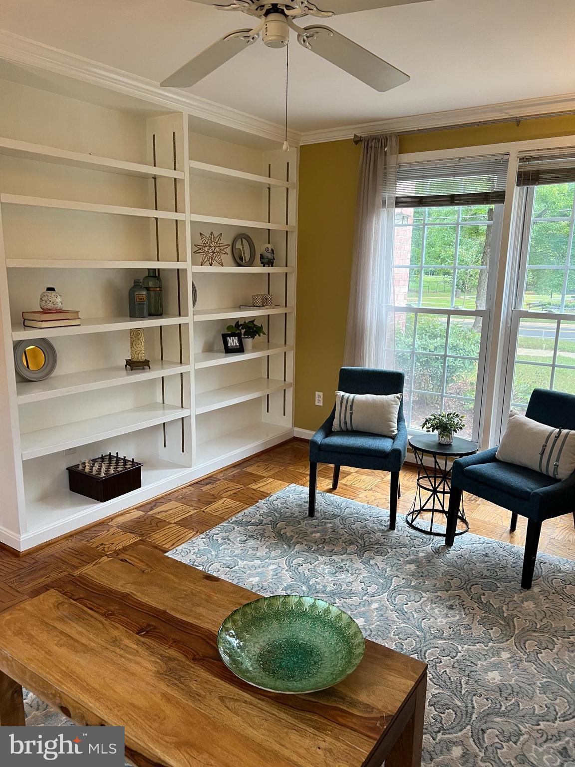 REGENT SQUARE - Residential