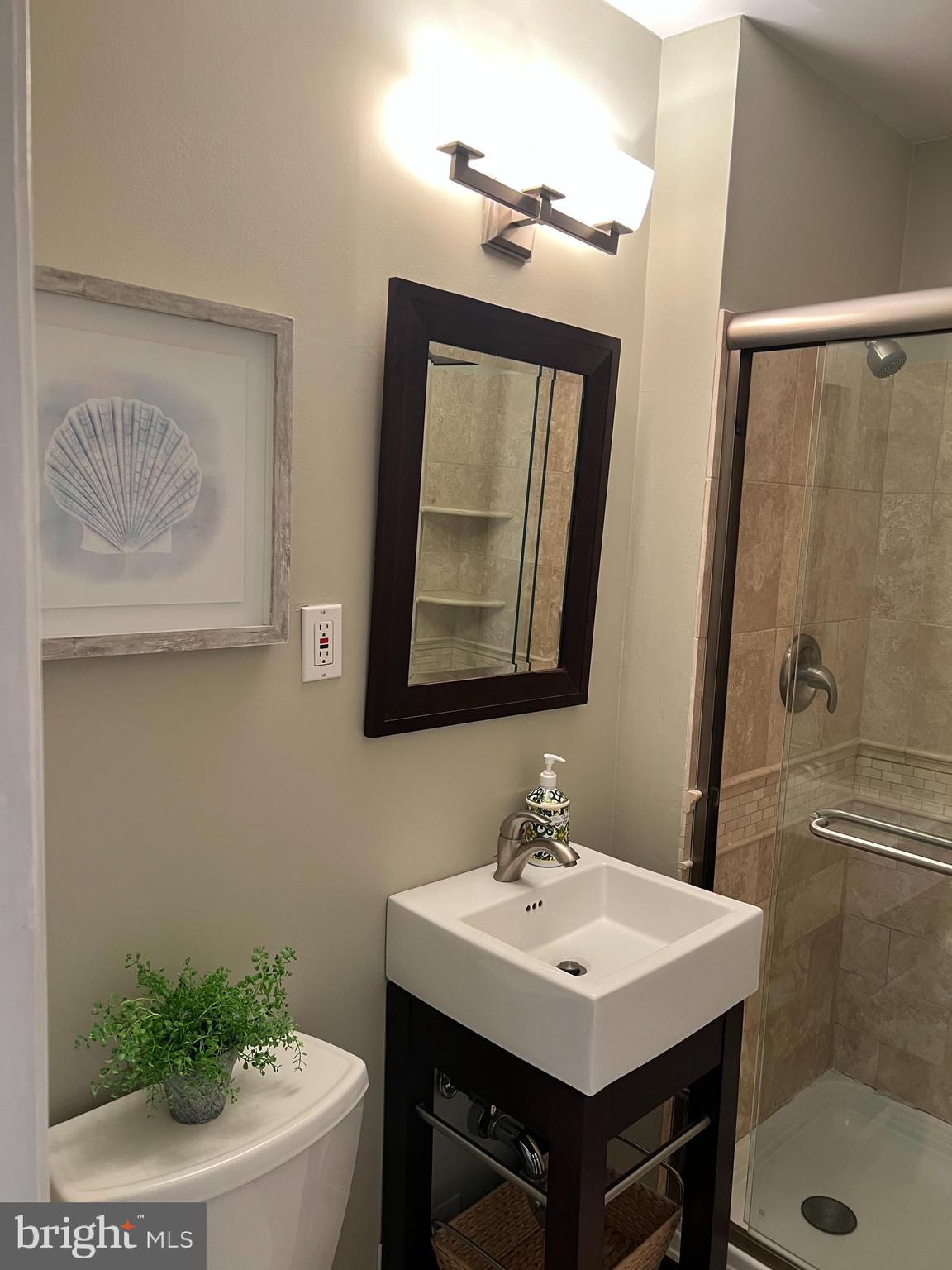 REGENT SQUARE - Residential