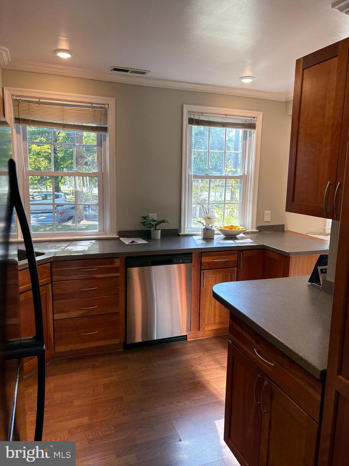 REGENT SQUARE - Residential