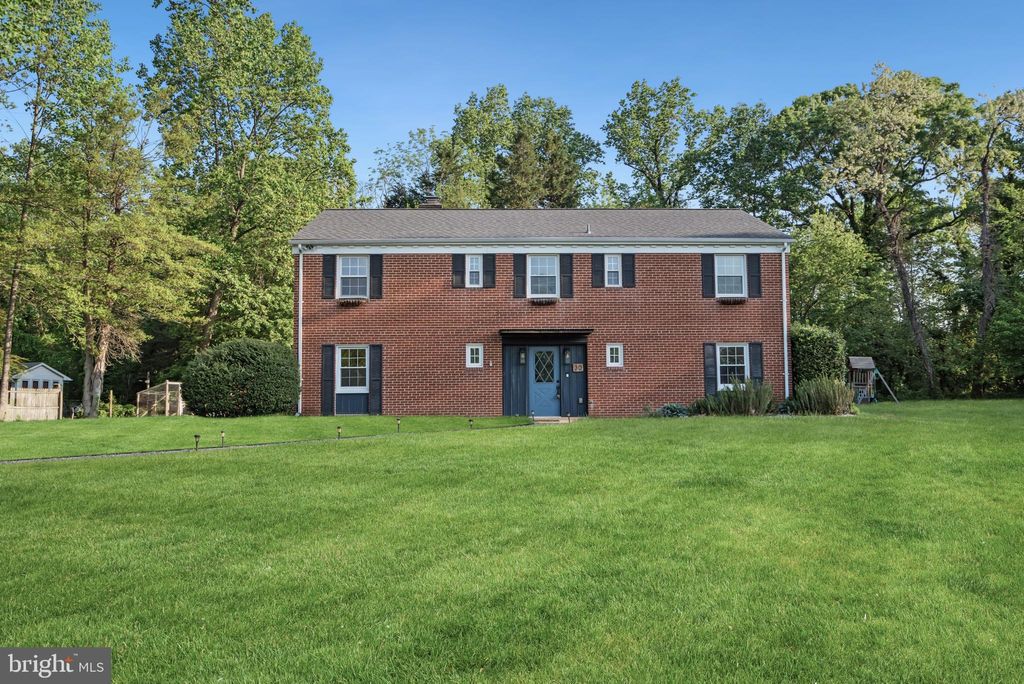 Photo of 30 Highland Drive, MILLERSVILLE, MD 21108 (MLS # MDAA2103808)