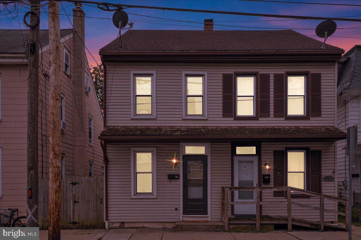 37 W FERDINAND STREET