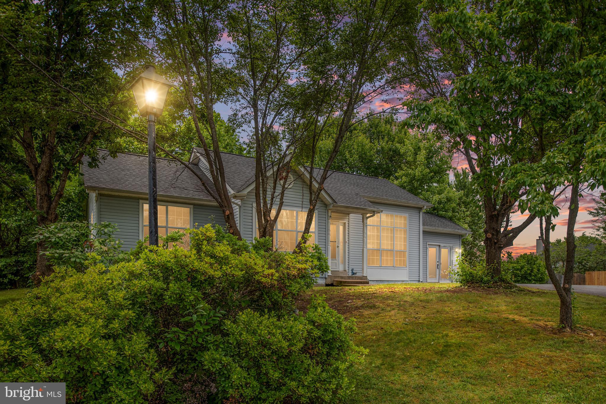 DEVON GREEN - Residential