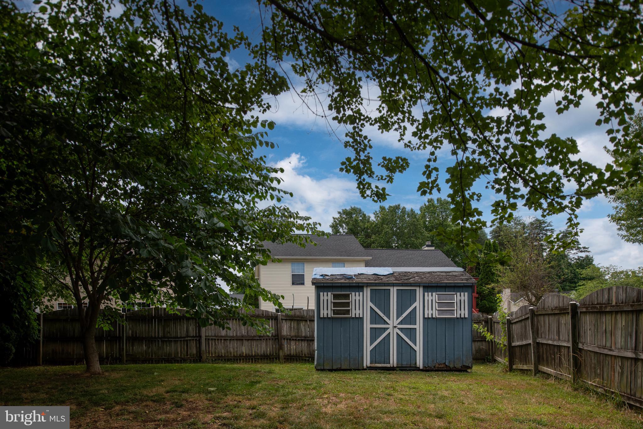 DEVON GREEN - Residential