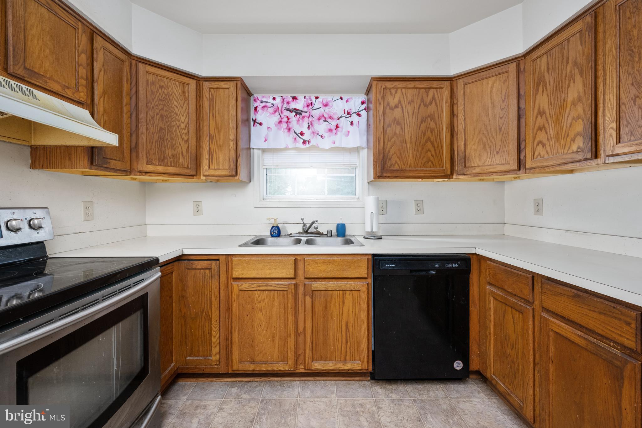 DEVON GREEN - Residential