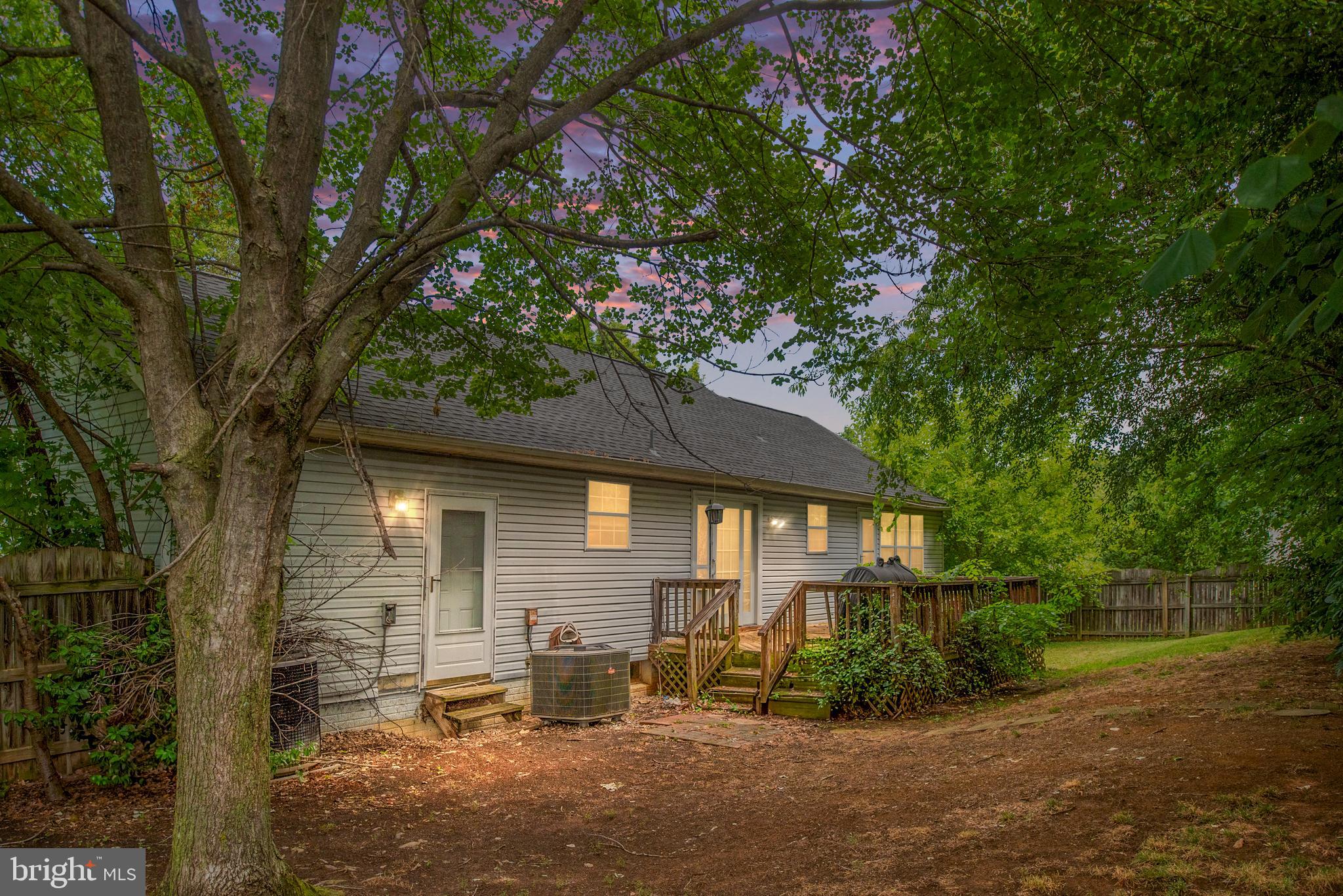 DEVON GREEN - Residential