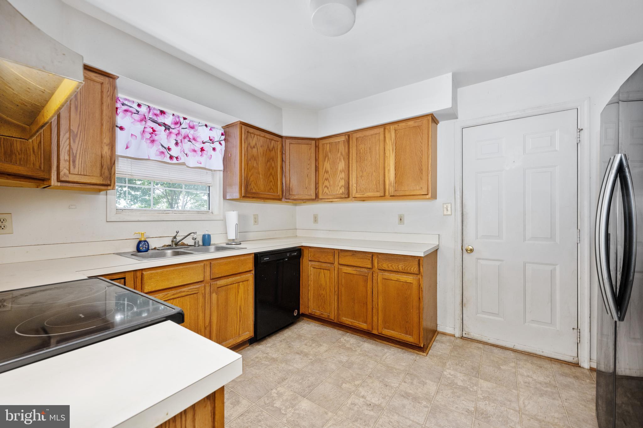 DEVON GREEN - Residential