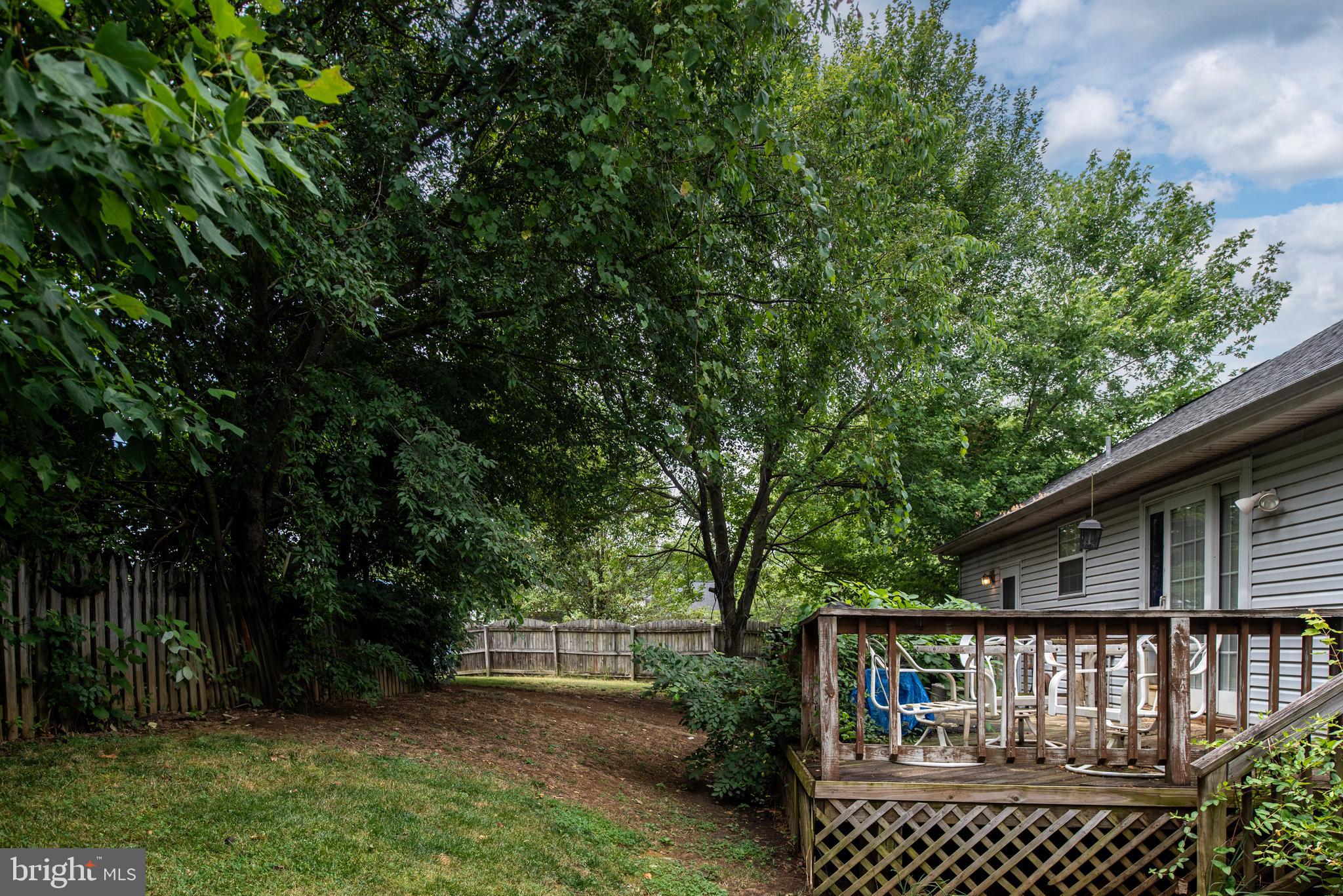 DEVON GREEN - Residential