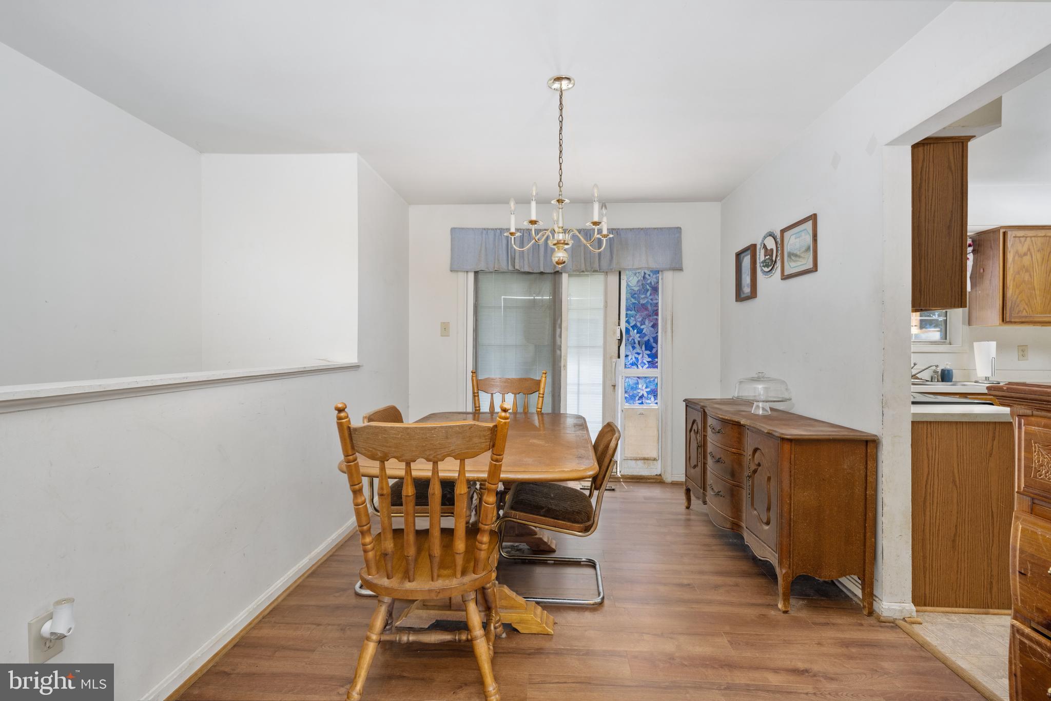 DEVON GREEN - Residential