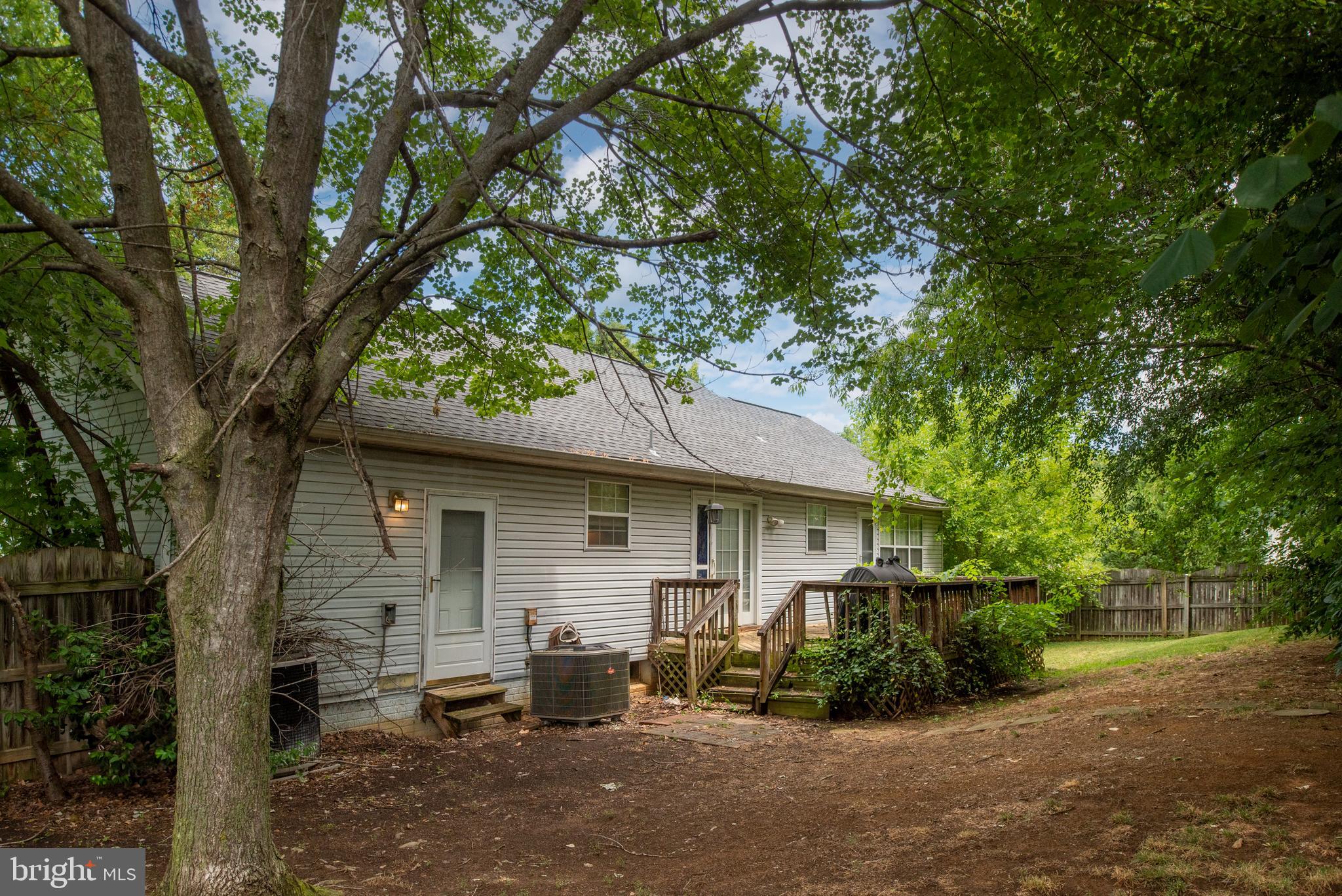 DEVON GREEN - Residential