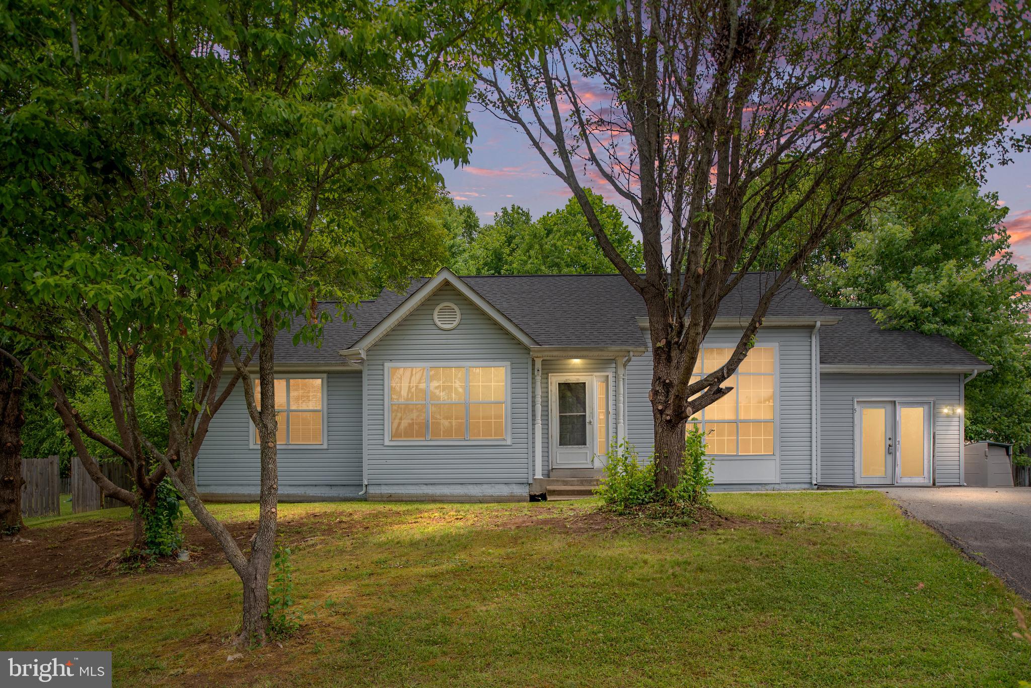 DEVON GREEN - Residential