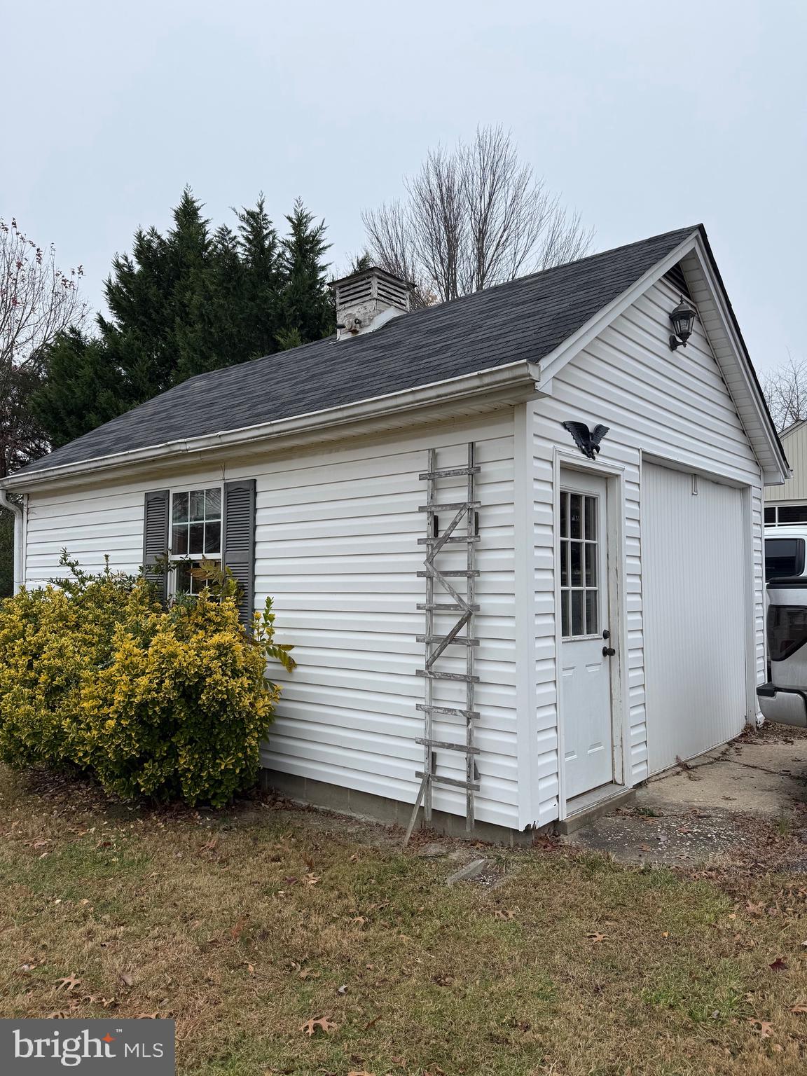 NON - Residential Lease