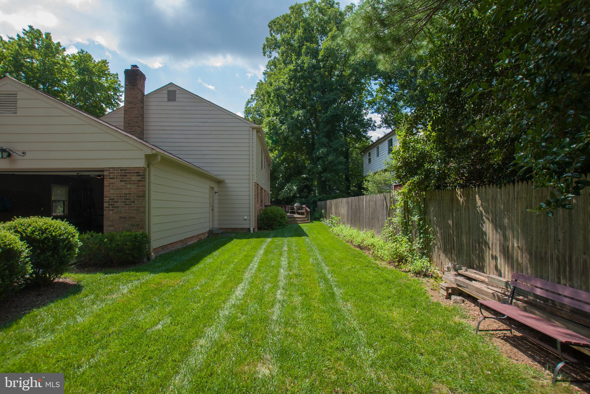 GREEN TREE MANOR - Residential Lease