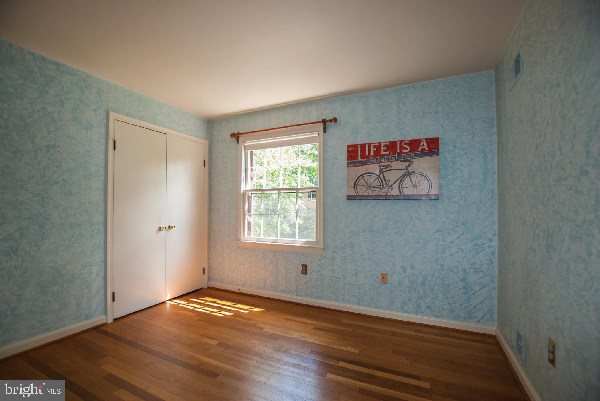 GREEN TREE MANOR - Residential Lease