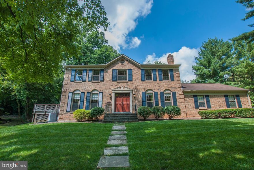 A large and spacious colonial home with 4 bedrooms and 2.5 bath located on a corner lot with a 2 car garage. Main level includes a family room with a fireplace, eat in kitchen, living room, and a dining room. Upstairs includes the owner's suite with two walk in closets and an en suite bath. There are three additional bedrooms and a hall bath upstairs. In making your way to the back of the home there is a back deck.