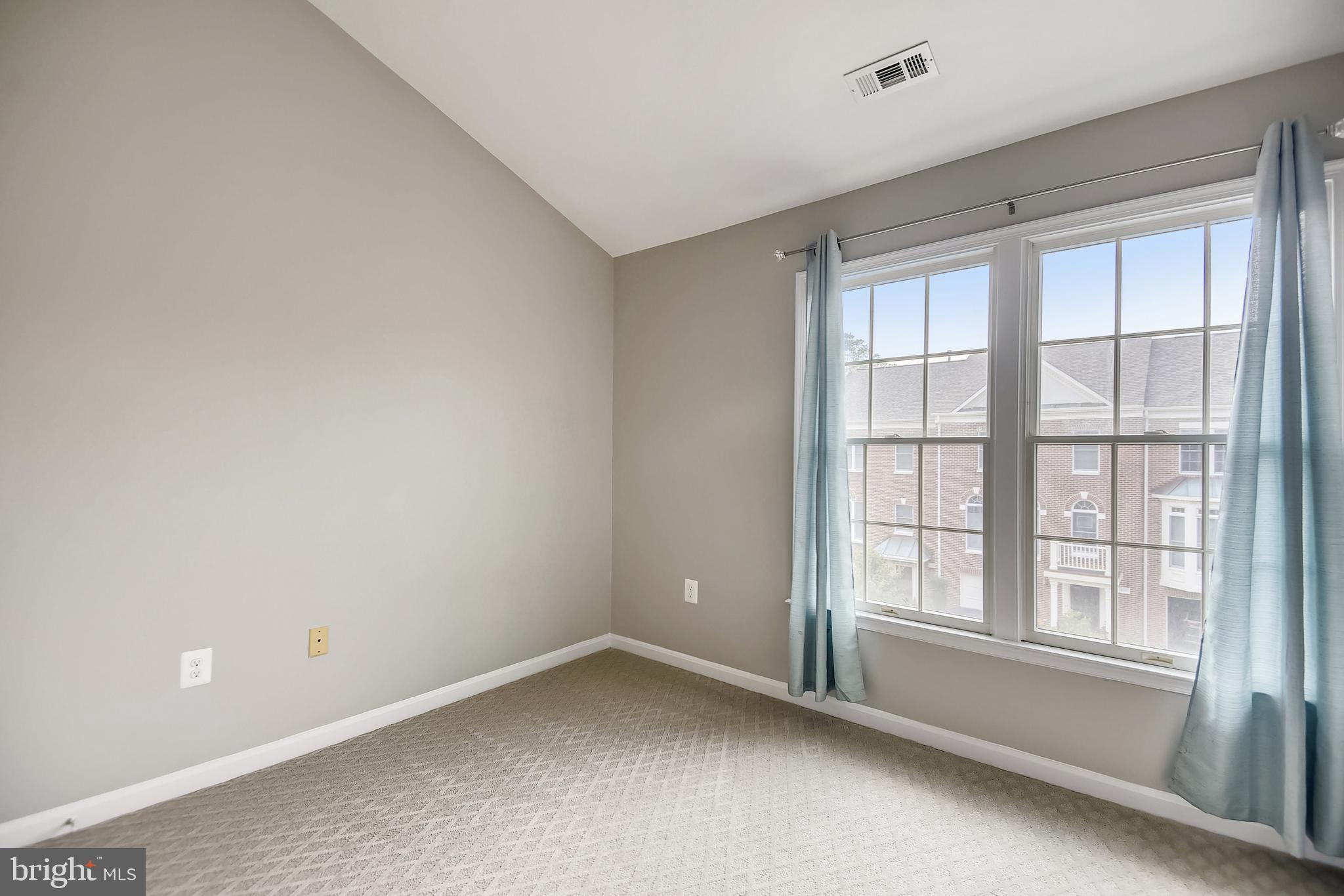 RANDOM HILLS LAND BAY - Residential