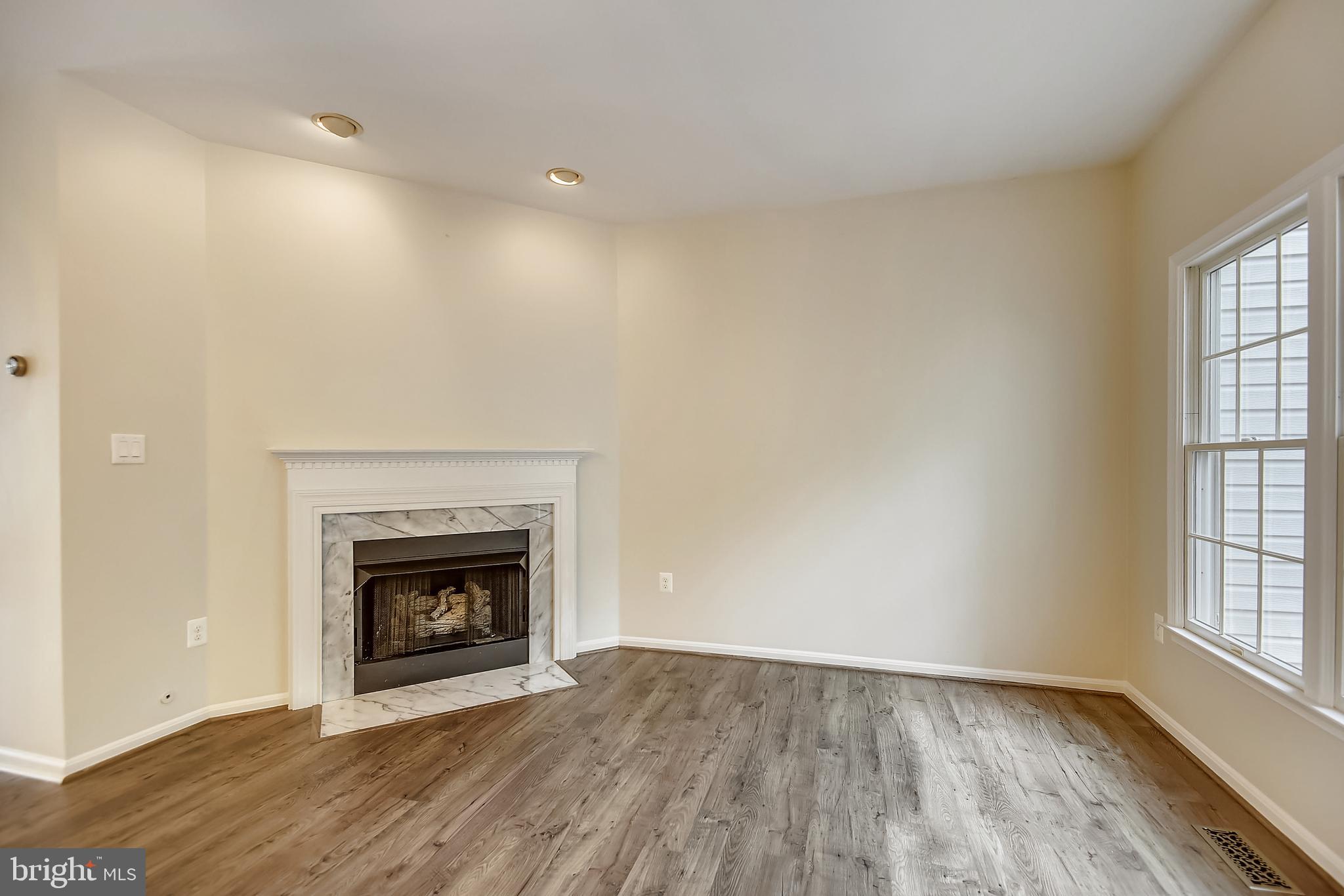 RANDOM HILLS LAND BAY - Residential