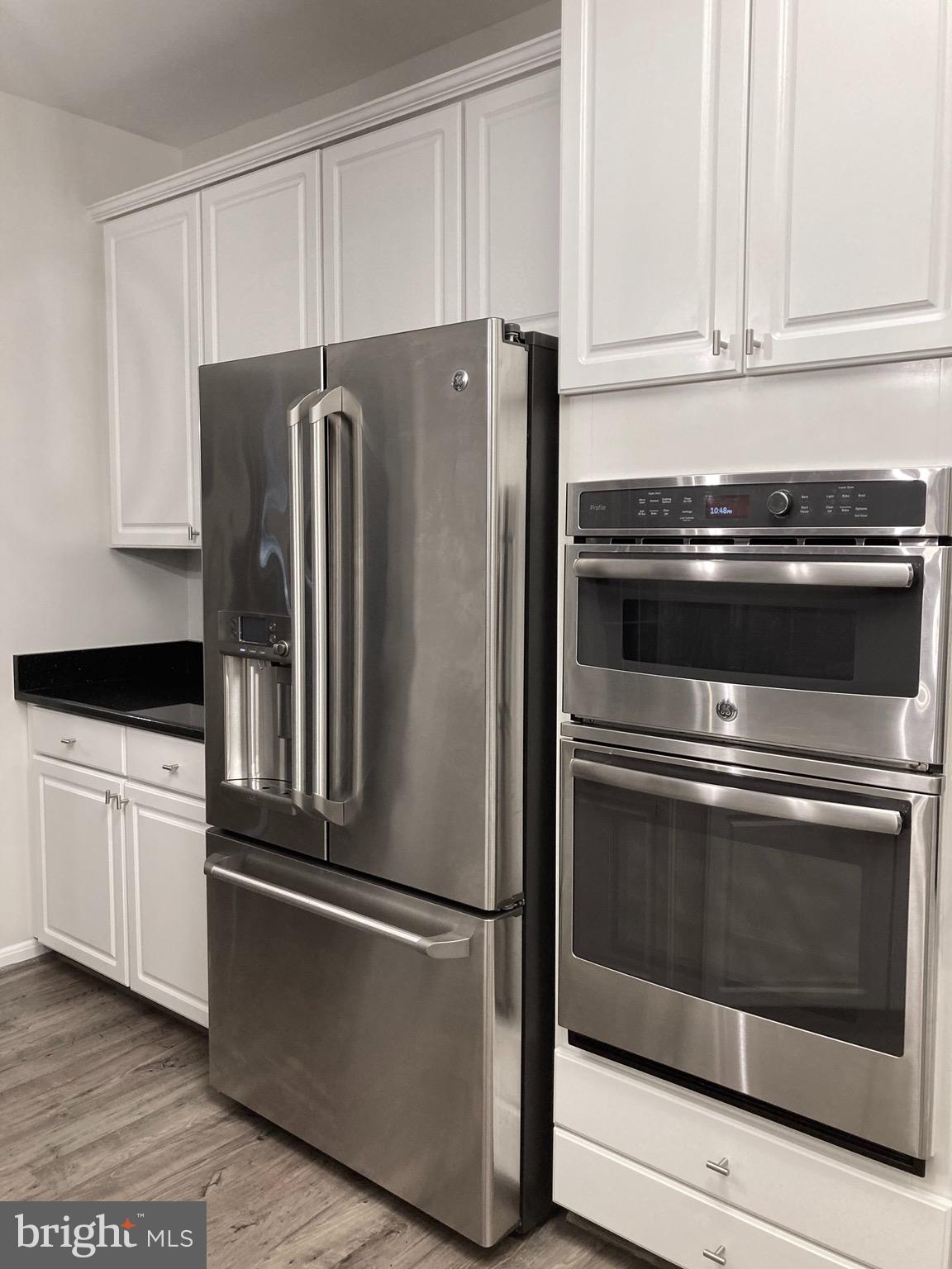 RANDOM HILLS LAND BAY - Residential