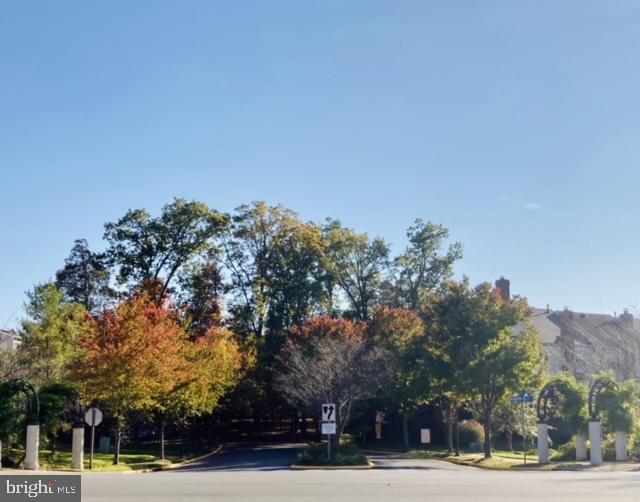 RANDOM HILLS LAND BAY - Residential