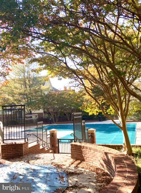 RANDOM HILLS LAND BAY - Residential