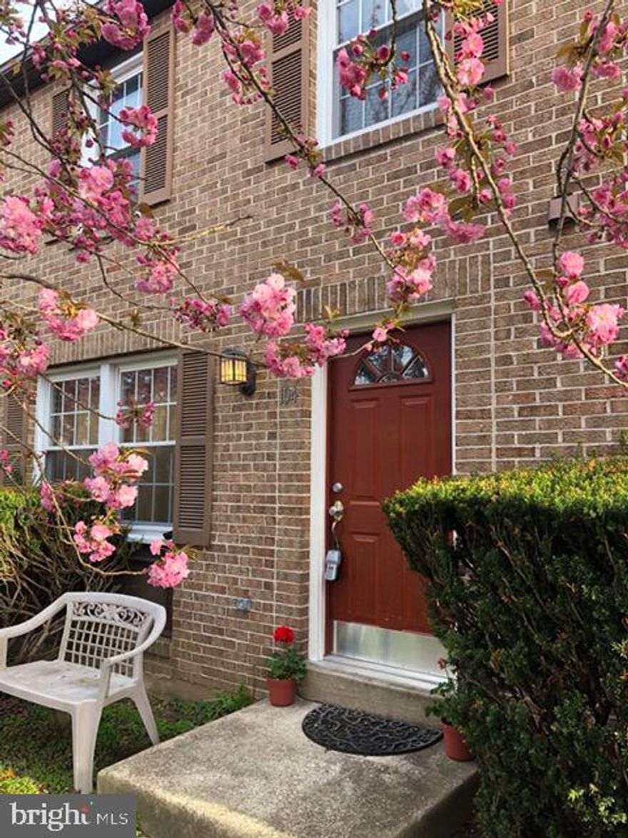 Darling townhouse waiting for its new owners. Large living room, kitchen and half bath on main level. Deck off kitchen overlooking fenced in yard. Three bedrooms and full bath on upper level and finished basement that has full bath, sliders leading to patio and fenced in yard. Recently replaced heat pump and air conditioner (2012), Roof replaced in 2018, front door has lifetime warranty and the fence was installed in 2015. Master bedroom window replaced in 2015. HOA fee covers pool, tennis, snow removal, trash and water. Great house at a great price!