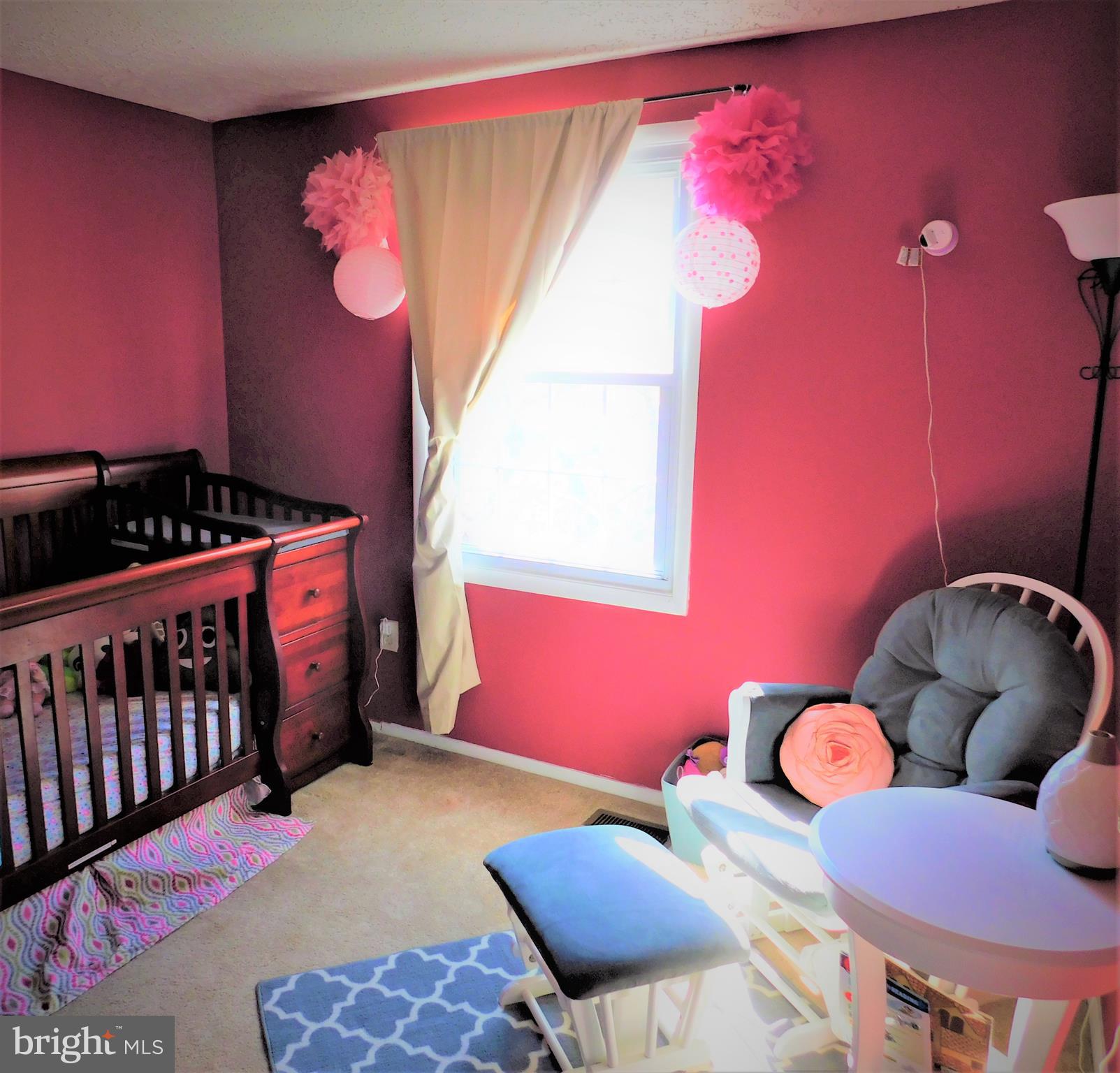 QUEEN ANNE VILLAGE - Residential