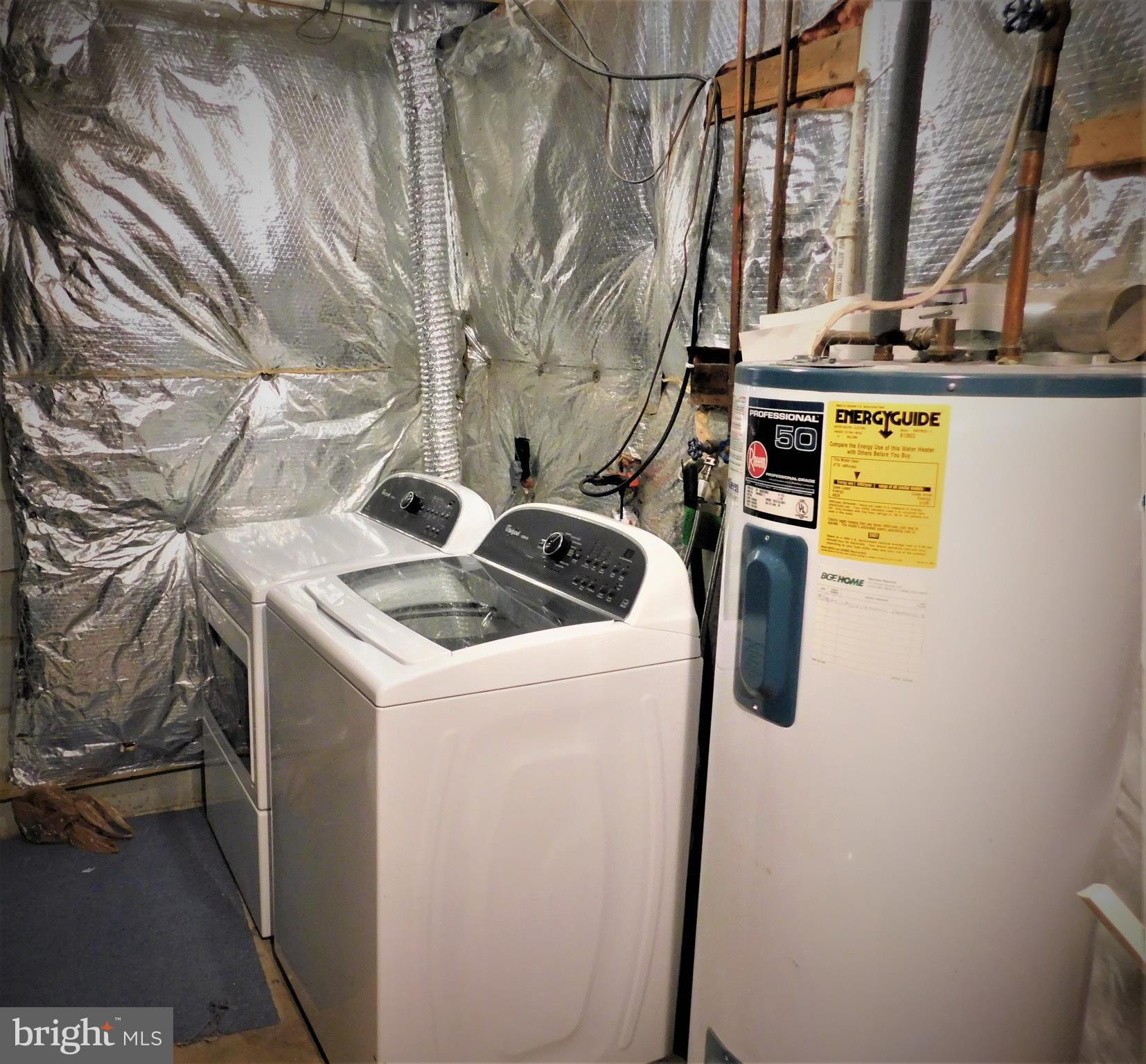 QUEEN ANNE VILLAGE - Residential