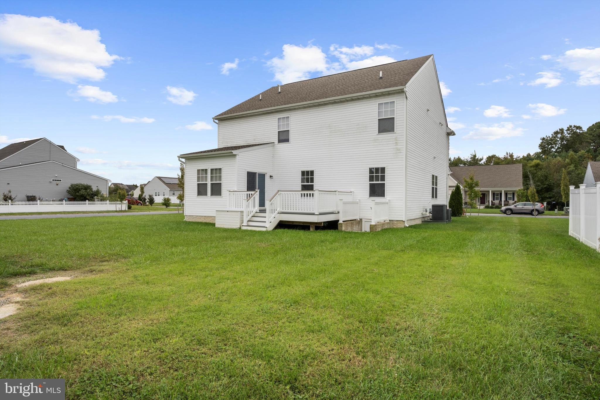 LONG BOAT ESTATES - Residential